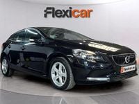 Usado Volvo V40 Momentum 122 CV (89 kW) 2018 Negro Familiar