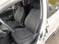 Usado Hyundai i10 GO! 66 CV (48 kW) 2016 Blanco Utilitario