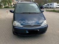 Usado Ford Galaxy Trend 115 CV (84 kW) 2005 Azul Monovolumen