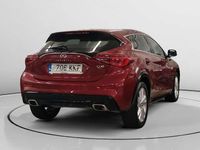 Usado Infiniti Q30 Premium 156 CV (114 kW) 2018 Rojo Utilitario