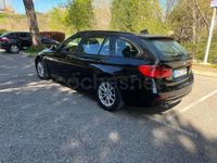 Usado BMW 318 Comfort Edition 143 CV (105 kW) 2013 Negro Familiar