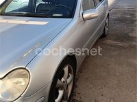 Usado Mercedes C320 Avantgarde 224 CV (164 kW) 2007 Gris / plata Berlina