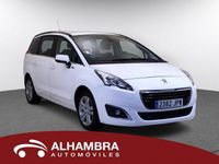 Usado Peugeot 5008 Style 131 CV (96 kW) 2016 Blanco Monovolumen