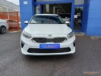 Usado Kia Ceed 115 CV (84 kW) 2019 Blanco Utilitario
