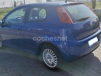 Usado Fiat Grande Punto 90 CV (66 kW) 2007 Azul Utilitario