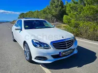 Usado Mercedes E300 Avantgarde 231 CV (169 kW) 2013 Blanco Berlina