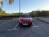 Usado Seat Leon Reference 140 CV (102 kW) 2005 Rojo Utilitario