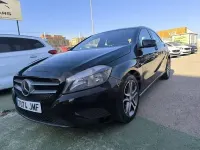 Usado Mercedes A180 Style 122 CV (89 kW) 2015 Negro Utilitario