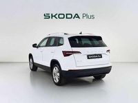 Usado Skoda Karoq Selection 150 CV (110 kW) 2025 Blanco SUV