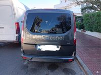 Usado Ford Grand Tourneo Connect Titanium 120 CV (88 kW) 2018 Gris / plata Monovolumen