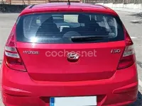 Usado Hyundai i30 Comfort 109 CV (80 kW) 2010 Rojo Berlina