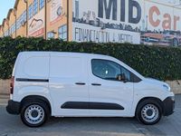 Usado Citroën Berlingo 131 CV (96 kW) 2021 Blanco Monovolumen