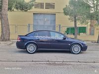 Usado Opel Vectra Design Edition 100 CV (73 kW) 2004 Azul Berlina