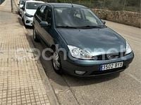 Usado Ford Focus Ghia 100 CV (73 kW) 2002 Verde Berlina