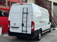 Usado Peugeot Boxer S 140 CV (102 kW) 2022 Blanco Van