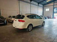 Usado Seat Altea XL Style 105 CV (77 kW) 2012 Blanco Monovolumen