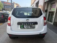 Usado Dacia Duster Lauréate 125 CV (91 kW) 2014 Blanco SUV