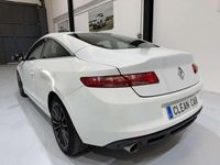 Usado Renault Laguna Coupé LIMITED 150 CV (110 kW) 2014 Blanco Coupe