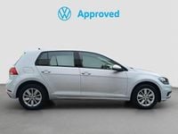 Usado VW Golf VII 110 CV (80 kW) 2018 Gris