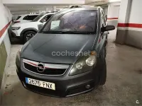 Usado Opel Zafira Cosmo 120 CV (88 kW) 2007 Gris / plata Monovolumen