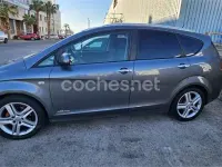 Usado Seat Altea XL Reference 105 CV (77 kW) 2013 Gris / plata Monovolumen