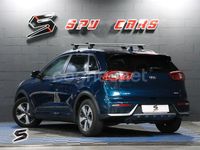 Usado Kia Niro 141 CV (103 kW) 2016 Azul SUV