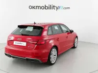 Usado Audi A3 Sportback S-Line 150 CV (110 kW) 2019 Rojo Utilitario