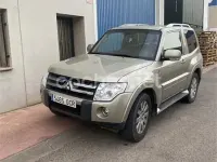 Usado Mitsubishi Montero 170 CV (125 kW) 2008 Beige SUV