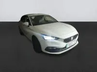 Usado Seat Leon Style 116 CV (85 kW) 2022 Blanco Utilitario
