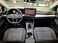 Usado VW Golf VIII 115 CV (84 kW) 2025 Rojo intenso metalizado Utilitario