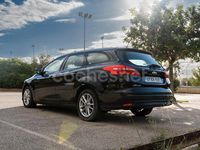 Käytetty Ford Focus Trend 125 HP (91 kW) 2018 Musta Farmari