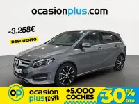 Usado Mercedes B180 109 CV (80 kW) 2016 Gris Utilitario
