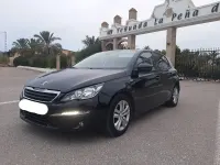 Usado Peugeot 308 Access 100 CV (73 kW) 2016 Negro
