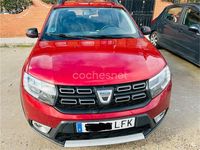 Usado Dacia Sandero 95 CV (69 kW) 2020 Granate Berlina