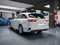 Usado Kia Ceed 120 CV (88 kW) 2023 Blanco Utilitario