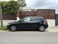 Usado VW Golf VII 105 CV (77 kW) 2013 Negro Berlina
