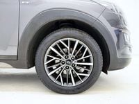 Usado Hyundai Tucson 116 CV (85 kW) 2019 Gris / plata SUV