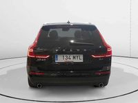 Usado Volvo XC60 Momentum 163 CV (119 kW) 2025 Negro SUV
