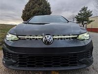 Usado VW Golf VIII GTI Clubsport 301 CV (221 kW) 2022 Gris / plata Berlina