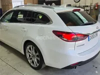 Usado Mazda 6 Luxury 175 CV (128 kW) 2015 Gris / plata Familiar