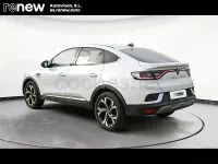 Usado Renault Arkana Techno 140 CV (102 kW) 2025 Blanco SUV