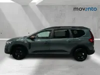 Usado Dacia Jogger Extreme 100 CV (73 kW) 2025 Verde Monovolumen