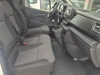 Usado Nissan Primastar 150 CV (110 kW) 2021 Blanco Monovolumen