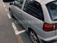 Usado Seat Ibiza Sport 90 CV (66 kW) 2001 Gris / plata Utilitario