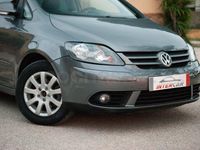 Usado VW Golf Plus Cross Highline 105 CV (77 kW) 2007 Gris / plata Monovolumen