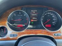 Usado Audi A8 234 CV (172 kW) 2006 Negro Berlina