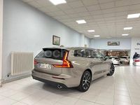Usado Volvo V60 Momentum 196 CV (144 kW) 2021 Beige Familiar