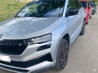 Usado Skoda Karoq SportLine 150 CV (110 kW) 2023 Gris / plata SUV