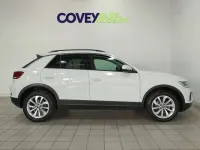 Usado VW T-Roc Life 116 CV (85 kW) 2023 Blanco SUV