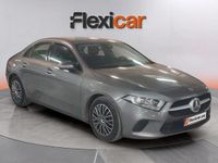 Usado Mercedes A180 116 HP (85 kW) 2020 Cinzento Sedan